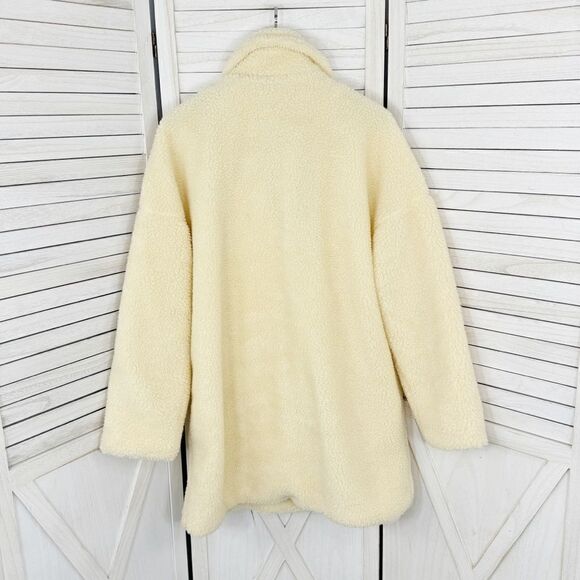 Pretty Little Thing Faux Sherpa Double Breasted Teddy Coat Cream 10 Borg Lapel - Picture 11 of 16